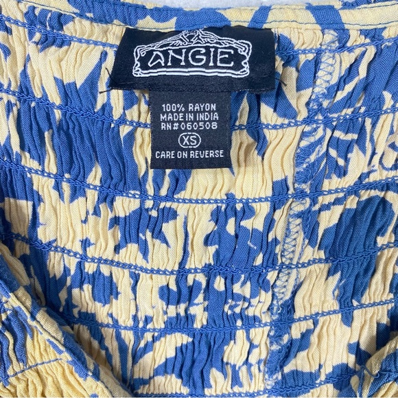 Angie Smocked Floral Leaf Boho Top Women's PXS Peasant Flutter Sleeve V Neck - Picture 5 of 11